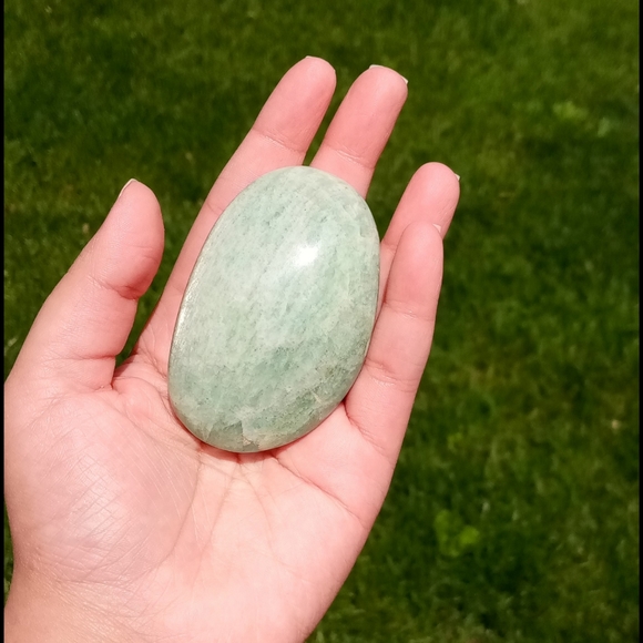 {Giveaway Bonus} ✨ HP ✨ Amazonite ✨ Palm Stone ✨ - Picture 3 of 6